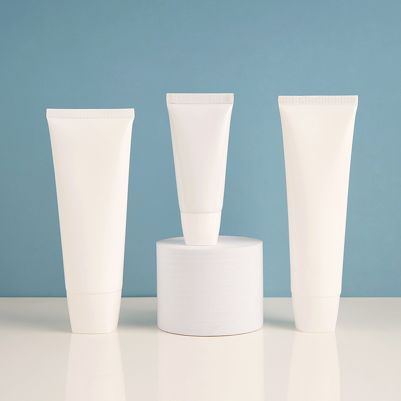 Impression personnalisée Emballage PE vide PE Cosmetic tube Nettoyer pour le visage Crème crème solaire crème solaire avec bouchon à vis
